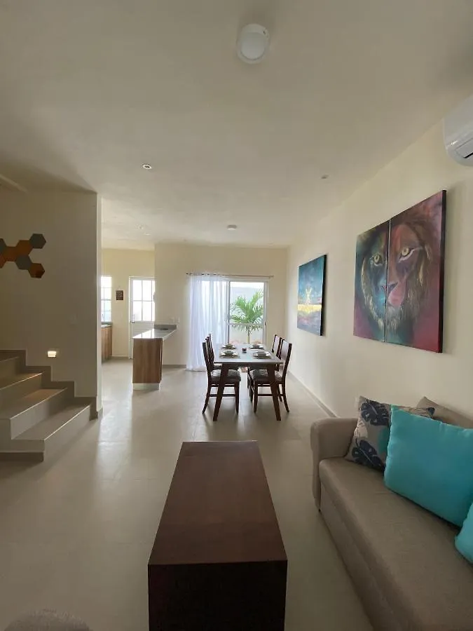 بيت للعطل Cozy Family Vacation Home Near The Beach! بلايا ديل كارمن