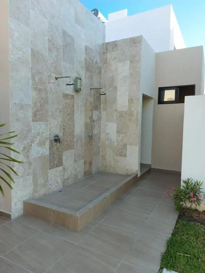 Cozy Family Vacation Home Near The Beach! بلايا ديل كارمن المكسيك